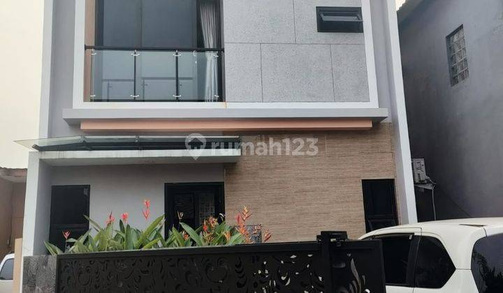 Dijual Rumah Cipaganti Graha Ciwastra Bandung Selatan. 1