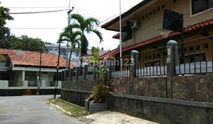 Rumah siap huni lingkungan tenang Komplek IKPN Bintaro 2