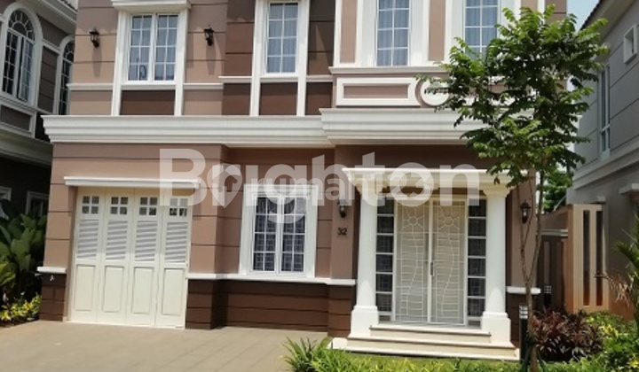 House in the Menteng Village Area, Gading Serpong
