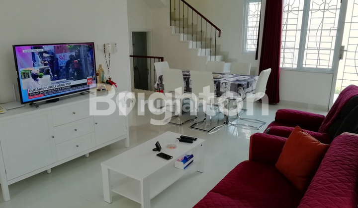 Rumah Di Kawasan Menteng Village, Gading Serpong 2