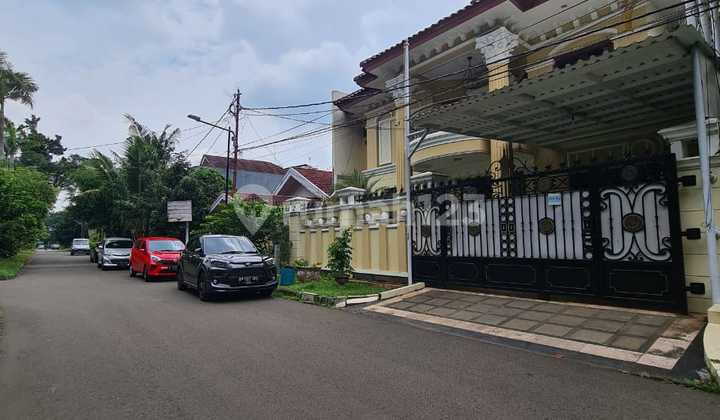 Rumah klassik lebak bulus siap huni Rumah klassik lebak bulus siap huni