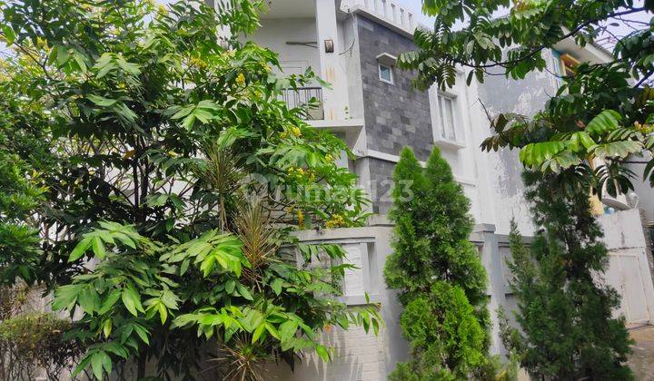 Rumah hoek 2 lantai, Lokasi OK di Kelapa Gading  1