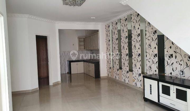 Townhouse Taman Paris 2 - Lippo Karawaci Tangerang 2