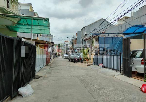 RUMAH LUAS 6x15 m2 DI KELAPA HIBRIDA AREA KELAPA GADING 2