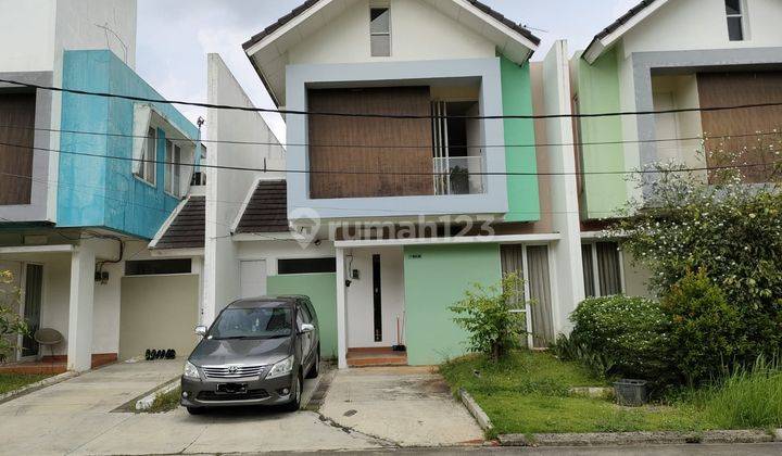 Rumah cantik 2 lantai siap huni di cifest hill cikarang 1