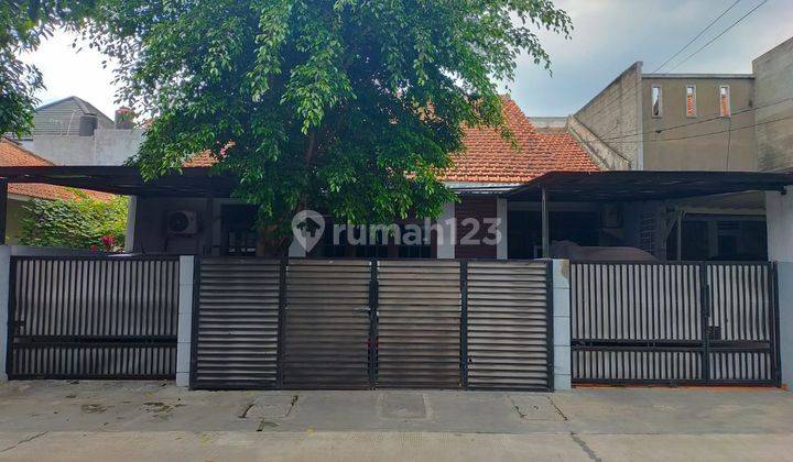 Rumah di Kelapa Dua Tangerang Dekat Gading Serpong 1