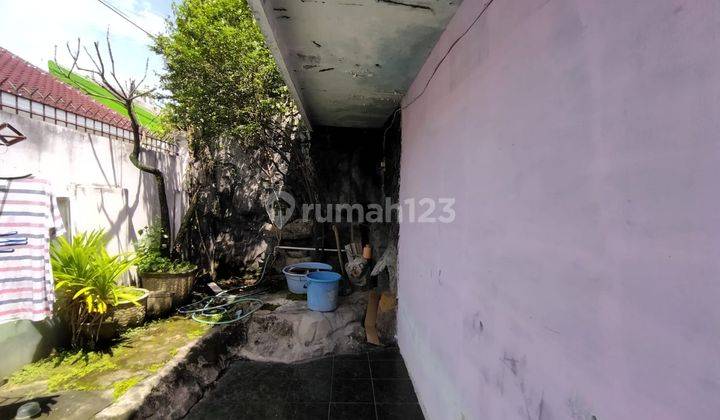 Rumah Lama Terawat Banyuanyar Solo 2