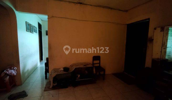 Rumah Lama Terawat Banyuanyar Solo 2