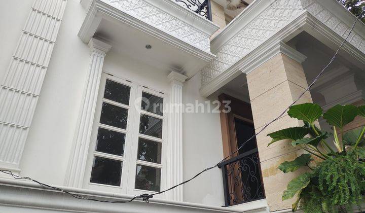 Rumah Baru Siap Huni Di Pusat kota Jakarta Selatan 1