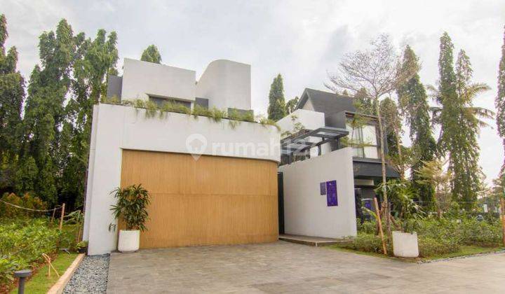 Rumah Private 2lt The Courtyard dikawasan shila Sawangan dengan fasilitas super lengkap 1