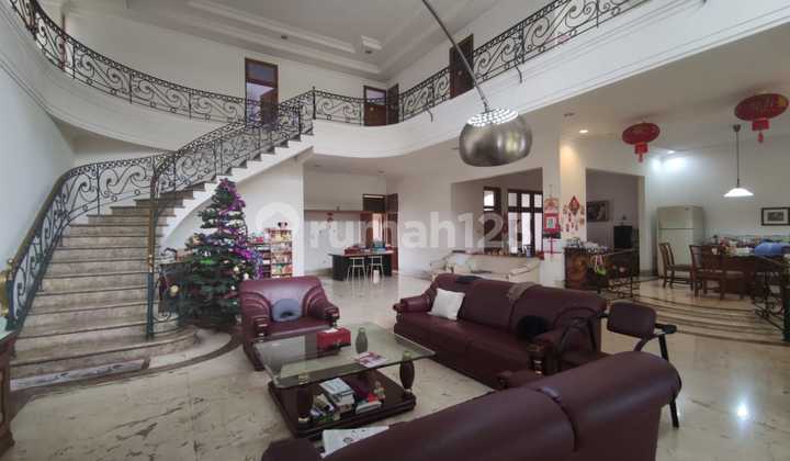 Rumah sayap Rajawali