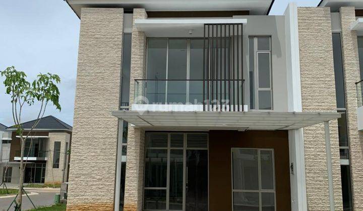 DIJUAL CEPAT RUMAH HOEK DI PIK 2 SIAP HUNI 1