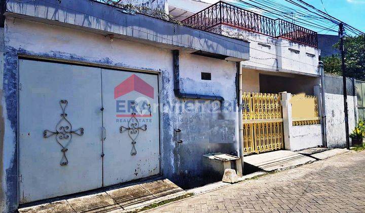 Rumah 2 Lantai Dijual Di Jalan Libra Surabaya 2