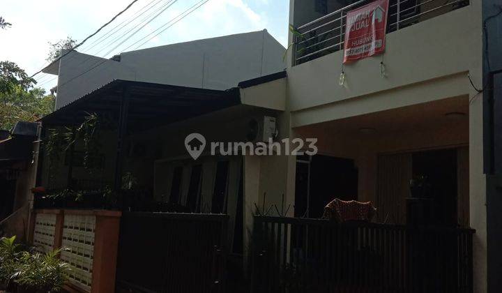 Di Jual Rumah di Komplek Graha Bintaro Indah 1