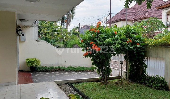 Rumah Asri Lebak Bulus