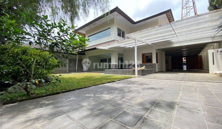 Dijual Rumah Lux Setrasari Bandung 1