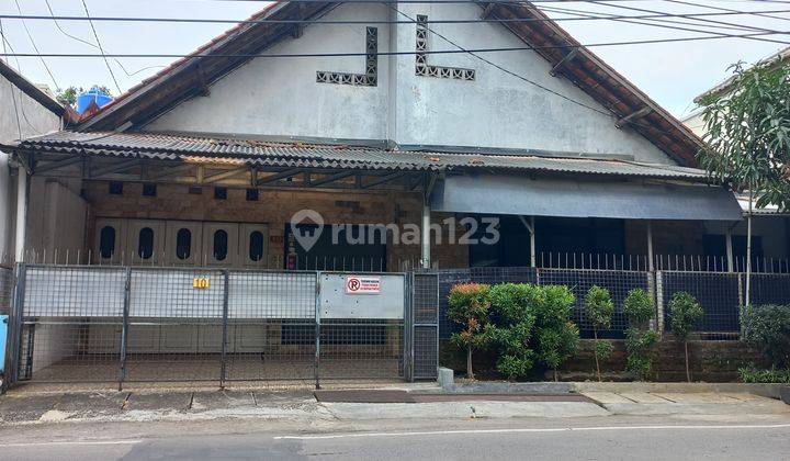 Rumah Strategis Main Road  di Saturnus Utara Bandung 2