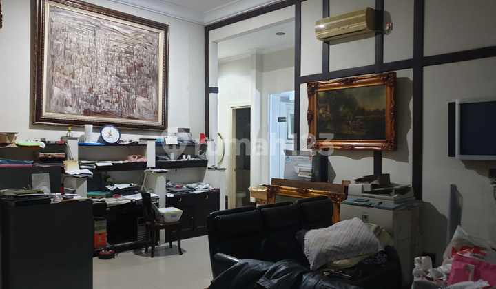 FOR SALE HOUSE - CENTRAL PARK A. YANI MAIN ROAD, JETIS SERATEN MAIN ROAD, SURABAYA CITY 2