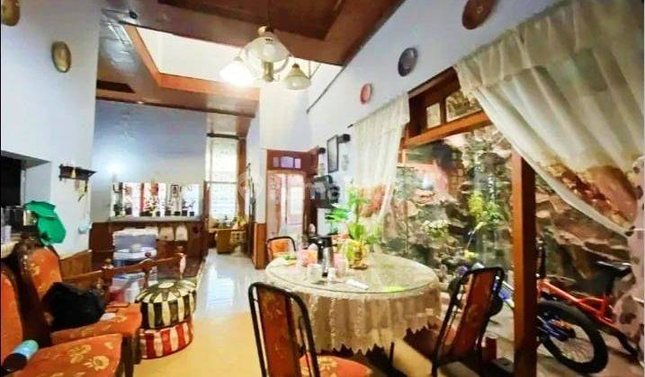 Rumah bagus kokoh dekat Suhat 2 lantai Full Furniture harga BU 2