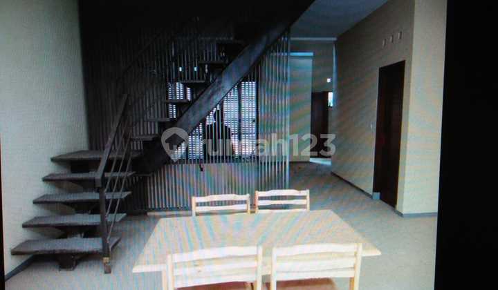 Sewa Rumah Tahunan di Sayap Burangrang Sewa Rumah Tahunan di Sayap Burangrang