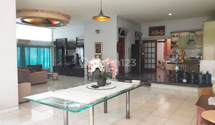 Rumah Bagus Full Furnish di Kemanggisan, Jakarta Barat, Nego  1