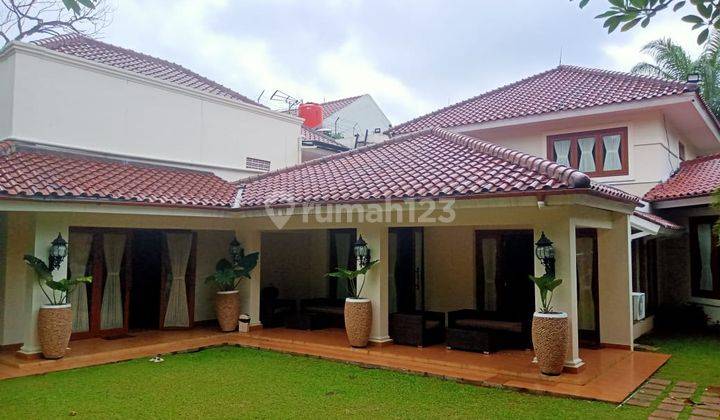 Rumah Mewah Luas Konsep Resort di Bintaro Sektor 9 1