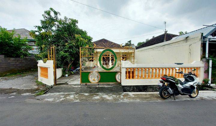 Rumah Bagus Perkampungan Nyaman Siap Huni Dekat Kampus UNS 1