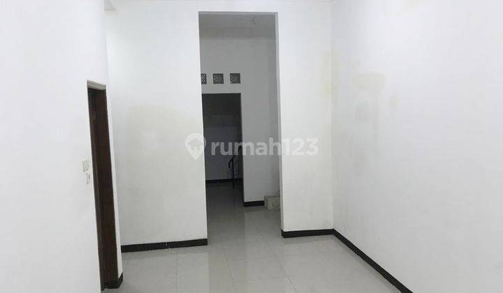 Murah Rumah Siap Huni di Jl. Taman Kopo Indah 3, Bandung 2