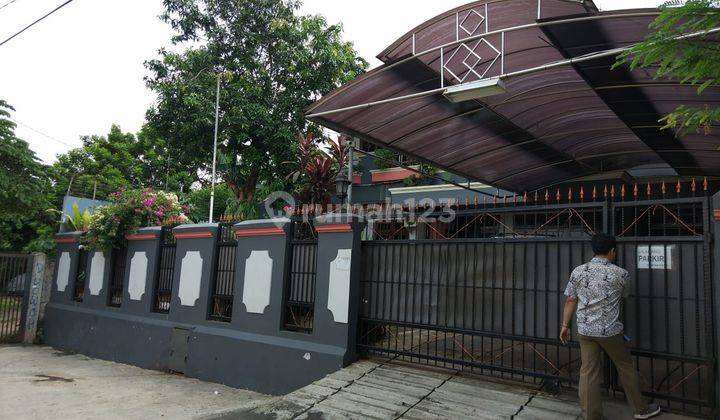 DIJUAL RUMAH (Bisa Untuk Konveksi) DI JL.SWADHARMA PESANGGRAHAN JAKARTA SELATAN 2