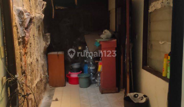 Rumah tua banting harga di Kelapa molek 1 Kelapa dua Tangerang
 1