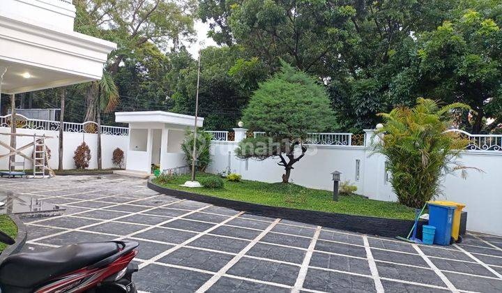 Dijual Rumah Menteng Baru Selesai Renovasi Siap Huni,2 Lantai,shm 1