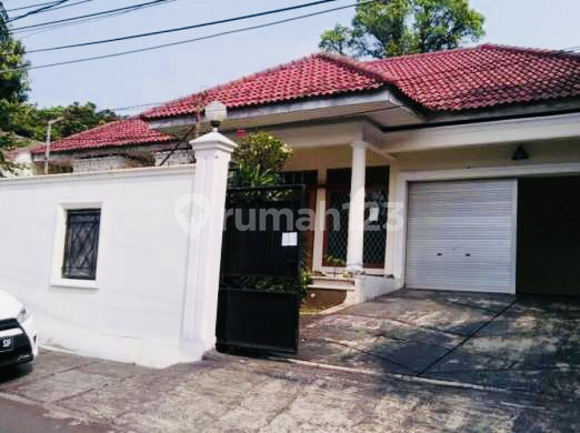 Dijual Rumah At Kemang Harga Menarik - Jakarta Selatan. Dijual Rumah At Kemang Harga Menarik - Jakarta Selatan.