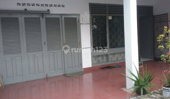 Rumah 2 muka otisata butuh renovasi  jakarta timur 2