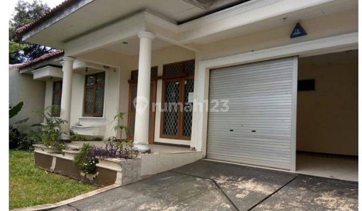 Rumah dijual kemang jakarta selatan asri nyaman strategis  2