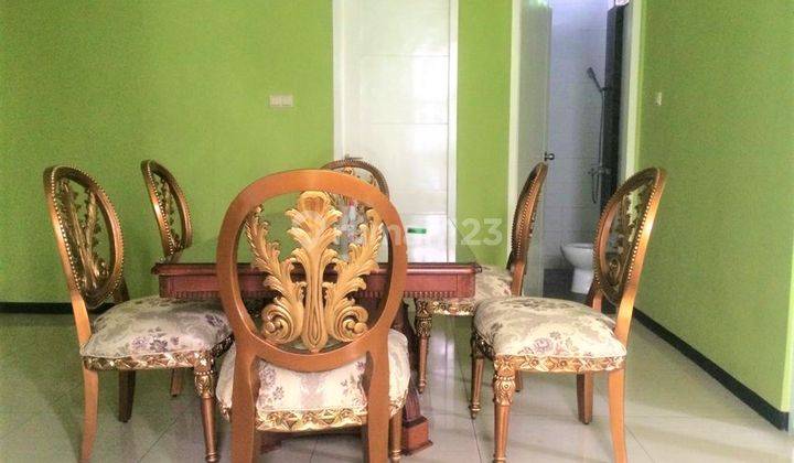 Rumah Cantik Bangunan 2 Lantai Harga Terjangkau Di Cinere 2