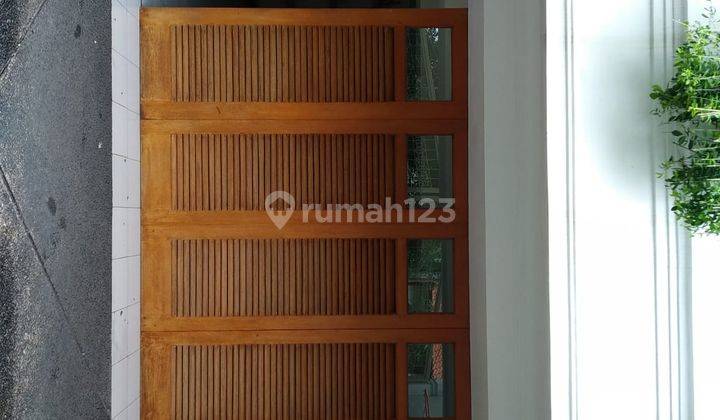 DISEWA RUMAH FULLY FURNISH( Siap Huni/Ada Kolam Renang) DI JL.ALAM ASRI PONDOK INDAH JAKARTA SELATAN 2