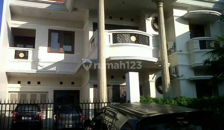 Rumah Cantik Graha Famili blok A Siap Huni 1