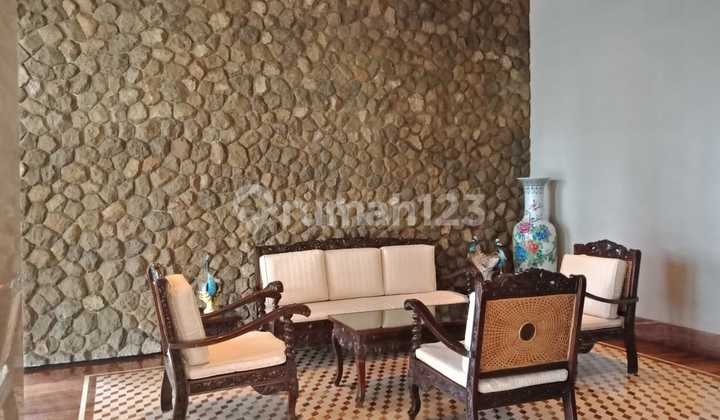 Luxury House in Metro Kencana Luxury House in Metro Kencana