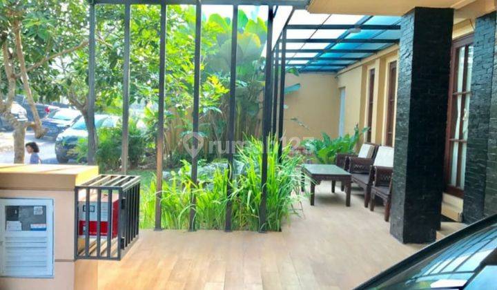 Rumah Mewah Swimming Pool Menteng Utama Bintaro 2