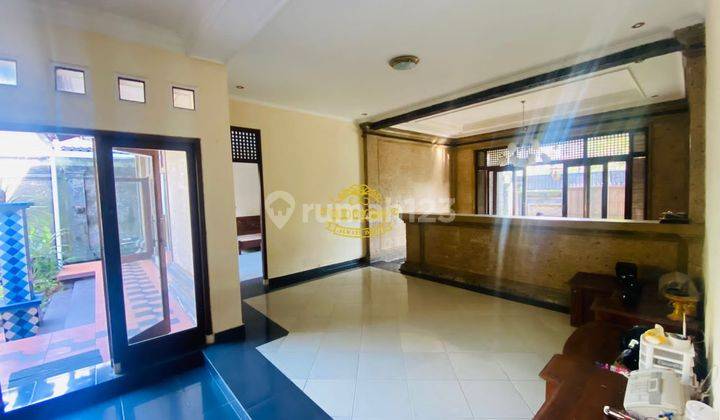 Villa Jual Lokasi Renon 2