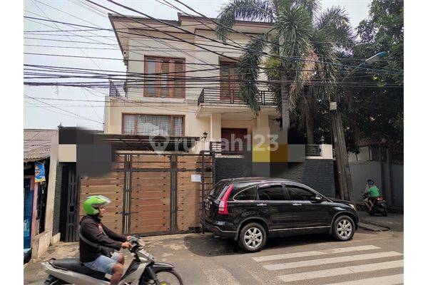 Rumah Mewah Murah Bagus Sekali Strategis Di Lubang Buaya Jaktim 1