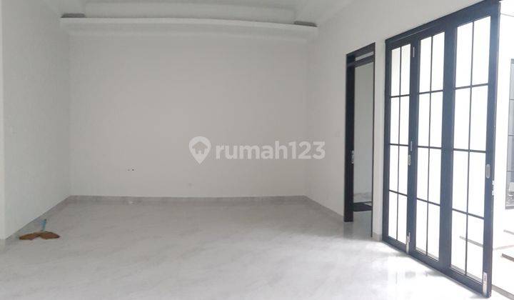 Rumah bangunan baru mewah di batununggal 2