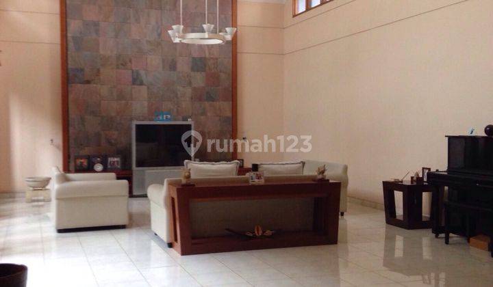 Jual rumah setrasari natural minimalis 2