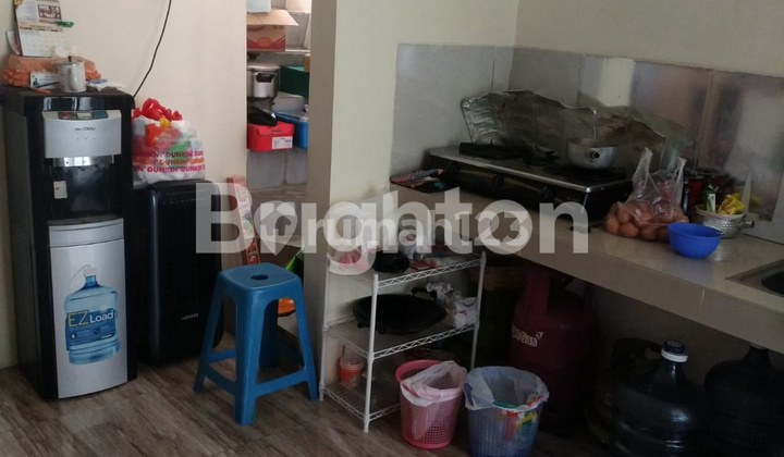 A 2-story house in The Icon, close to the BSD toll gate, Aeon mall, Atmajaya University, and Prasetya Mulya University. 2