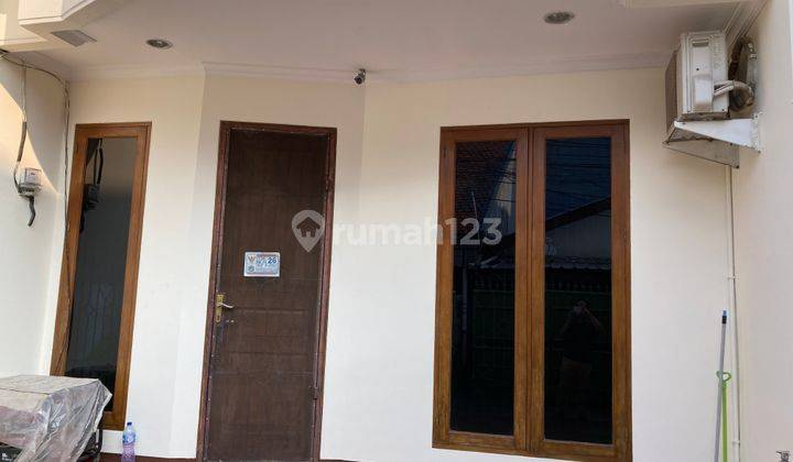 Rumah Siap Huni, Ada Heater, Kamar Mandi Dalam 2