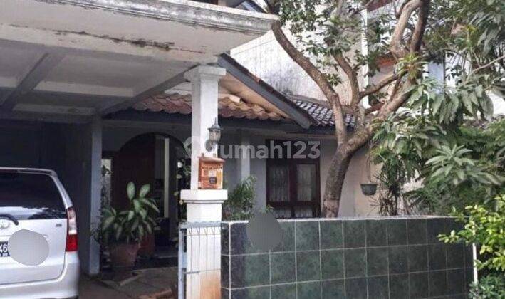  Rumah 2 Lantai Taman Century 1 Pekayon Bekasi Selatan 1