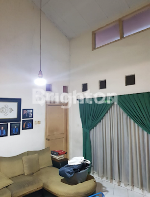 Rumah pinggir jalan boulevard bsd 2