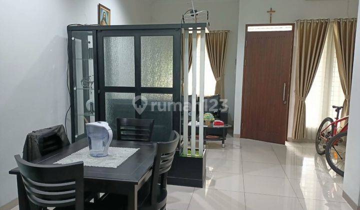 Dijual rumah di Mekar Wangi 1