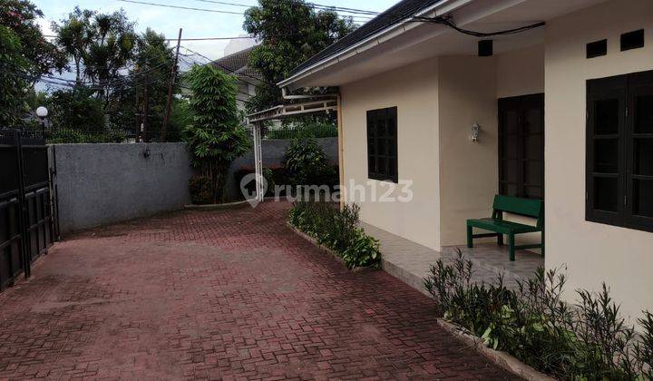 Rumah Cantik Terawat di Cilandak Tengah, Jakarta Selatan 2