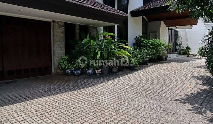 Rumah di jln Patra Kuningan Raya Rumah Terawat dan baru Renovasi 2